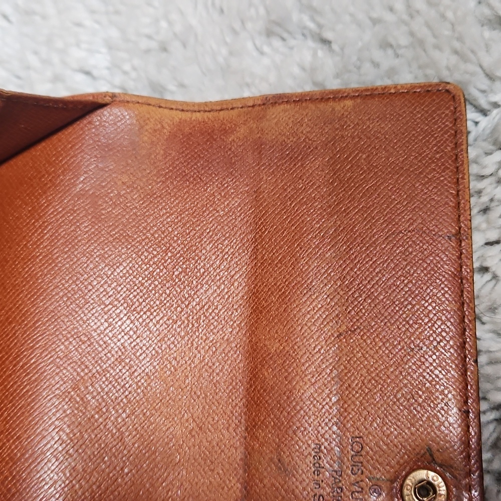 Authentic LV Monogram Wallet - Picture 11 of 16